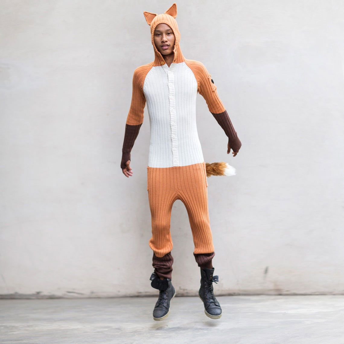 Halloween pyjamas eller pjs trend - Voksen pyjamas fox onesie