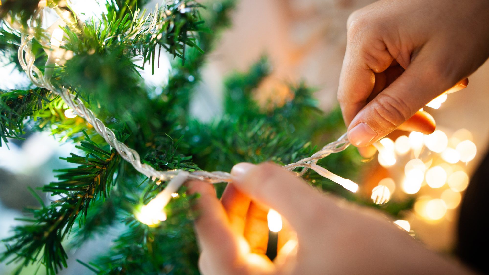 Noel Ağacına Işık Nasıl Koyulur?