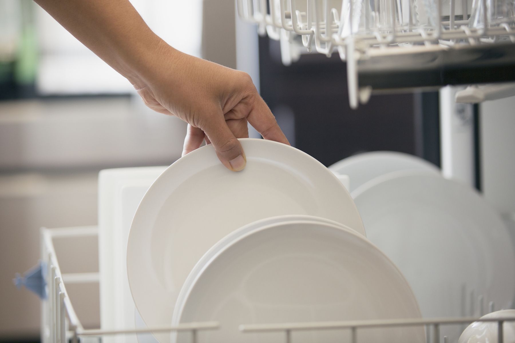 Πώς να επιδιορθώσετε ένα πλυντήριο πιάτων με άρωμα
