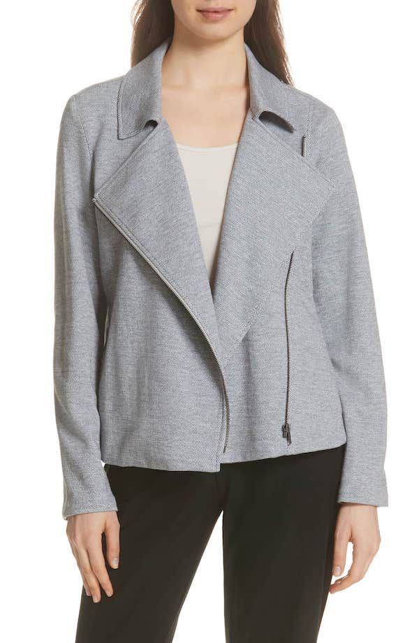 Jachetele de toamnă care te vor aduce Jennifer Garner