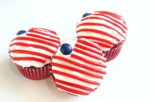 Cupcakes cu steag american