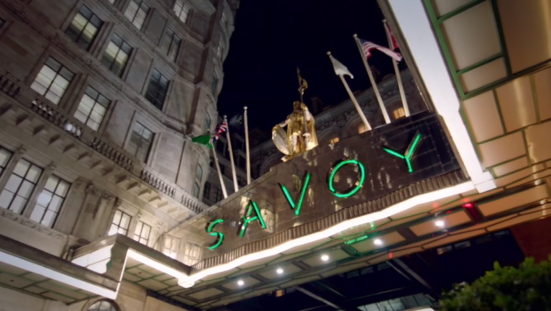 Hvor meget tjener en butler hos The Savoy? Lønninger bag London hotel undersøgt