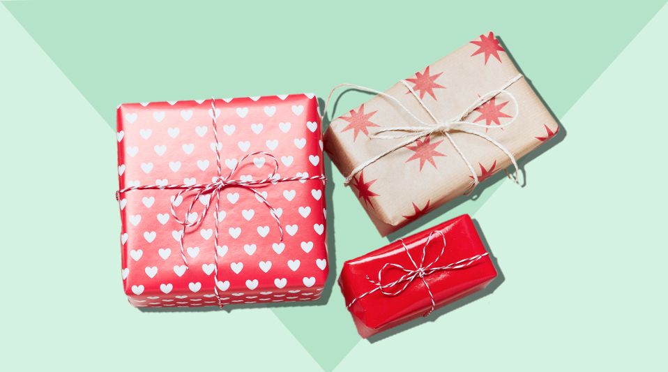 Опитахме този вирусен трик за опаковане на подаръци - и имаме лоши новини за вас