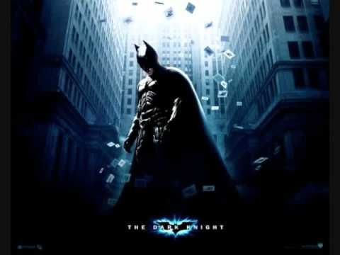 Scena Georgia Steel uništena melodijom na temu Batmana - soundtrack za Love Island!