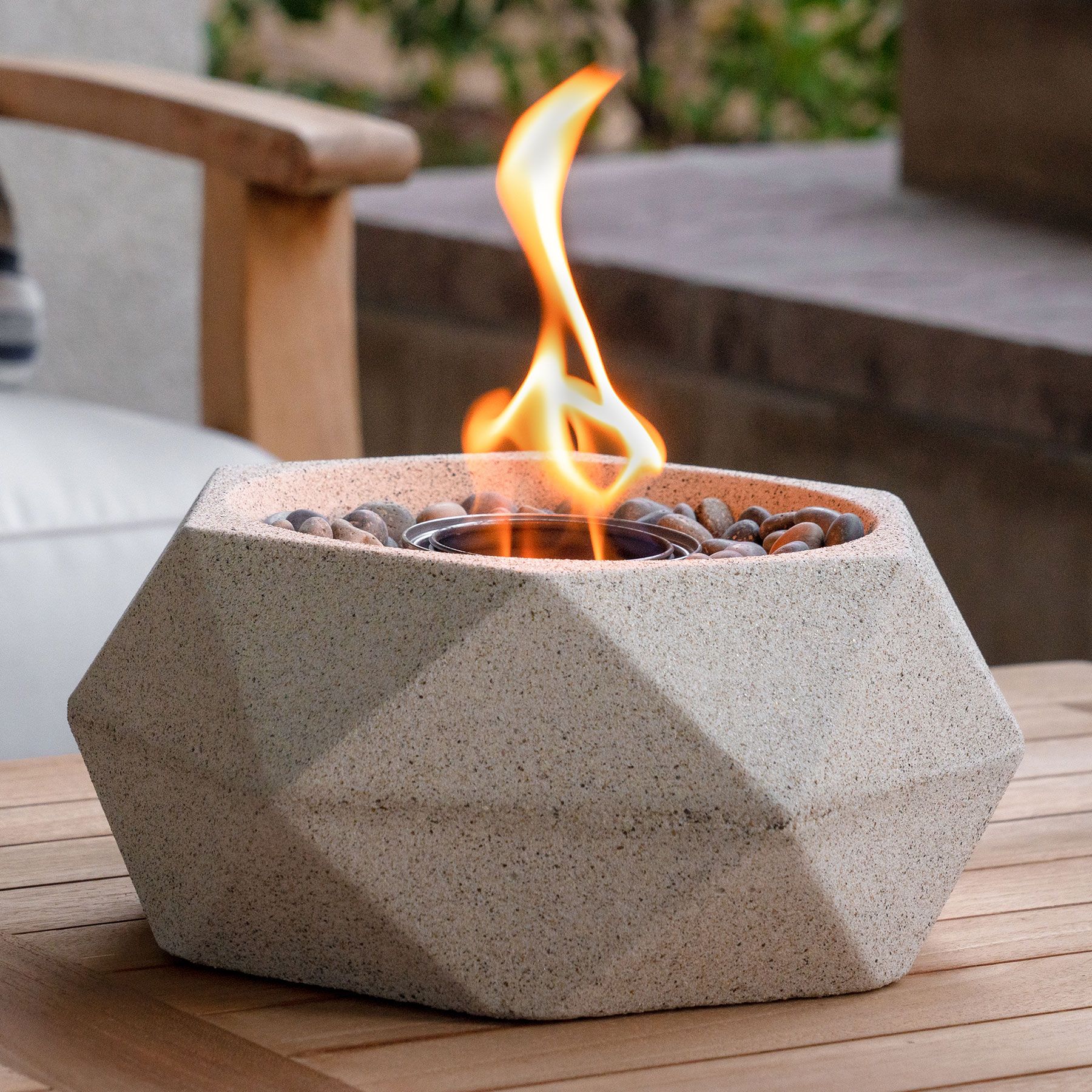 Melhores fogueiras: Terra Flame Table Top Fire Bowl