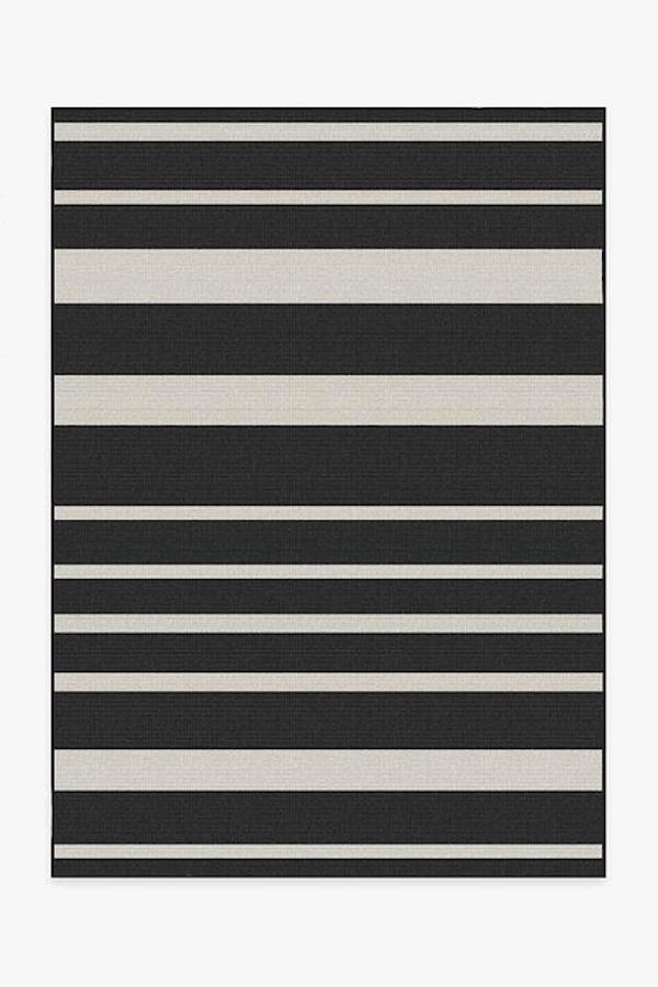 Rug a-muigh Stripe dubh is geal