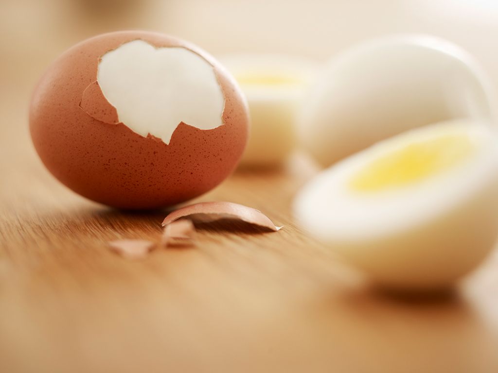 Hvor længe holder hårdkogte æg?