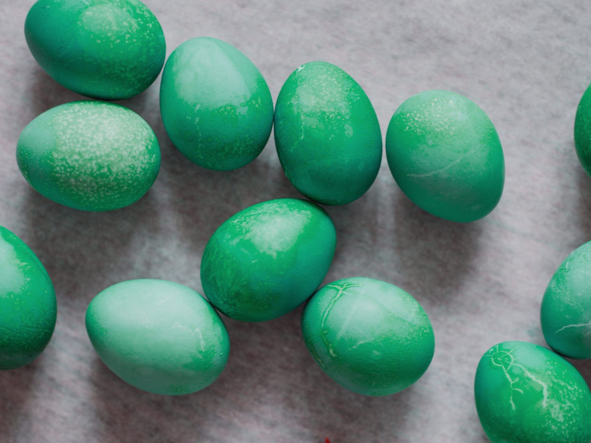 Зелена домаћа боја за јаја