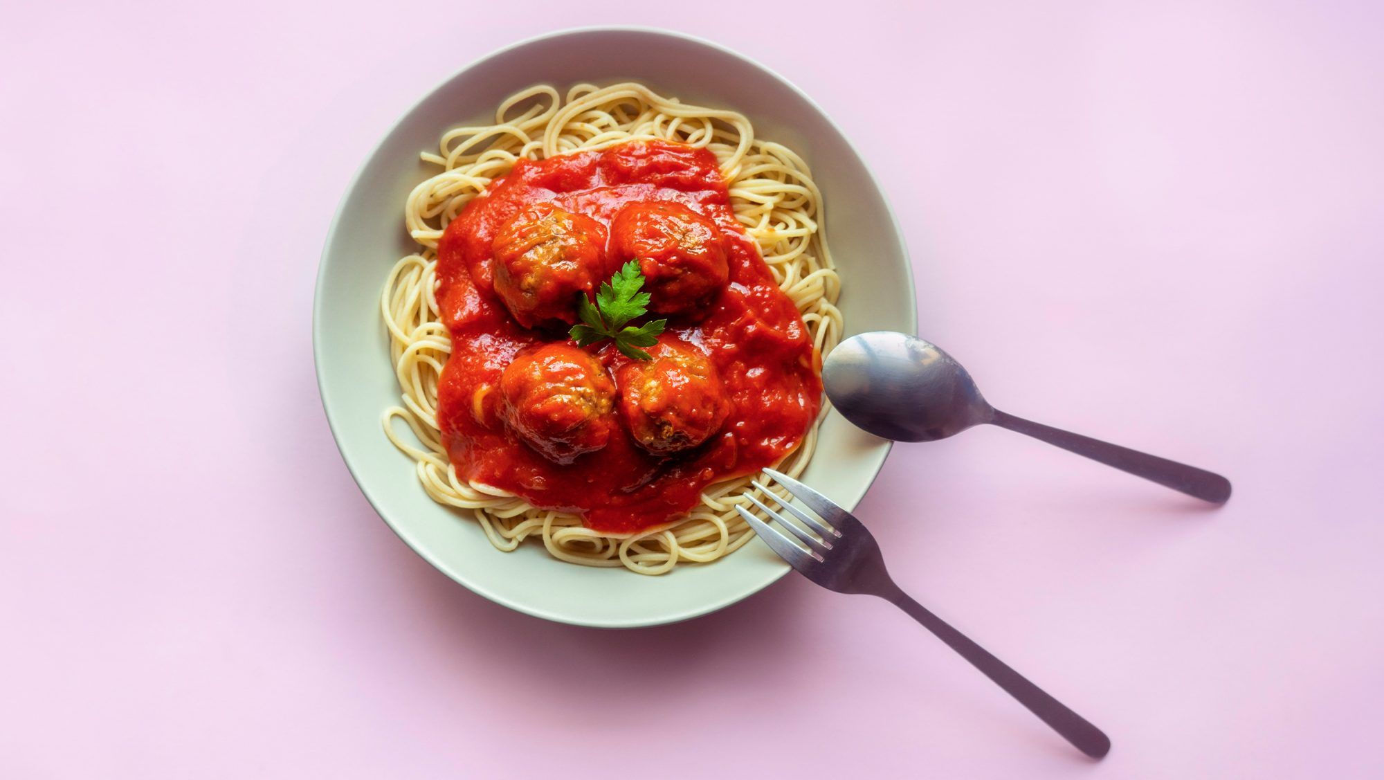 Como fazer almôndegas: almôndegas e espaguete
