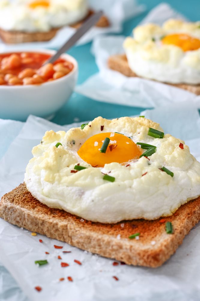 Различни начини за приготвяне на яйца: Яйца в облак