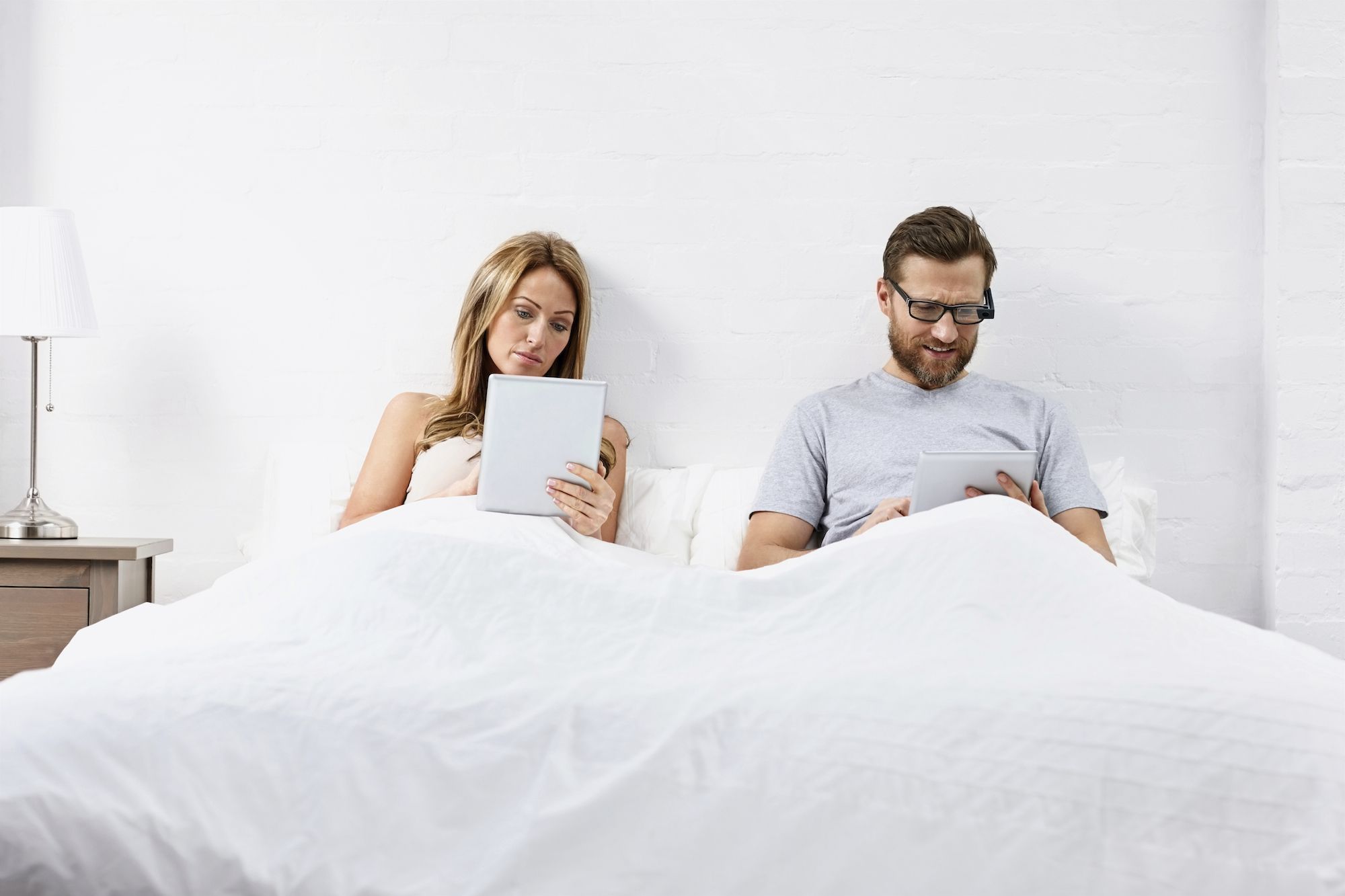 Kako društveni mediji mogu uništiti vaš brak