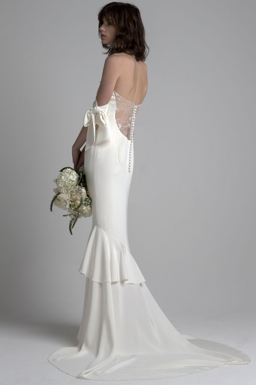 Vestido de novia de encaje Art Nouveau de Avlon Livne White