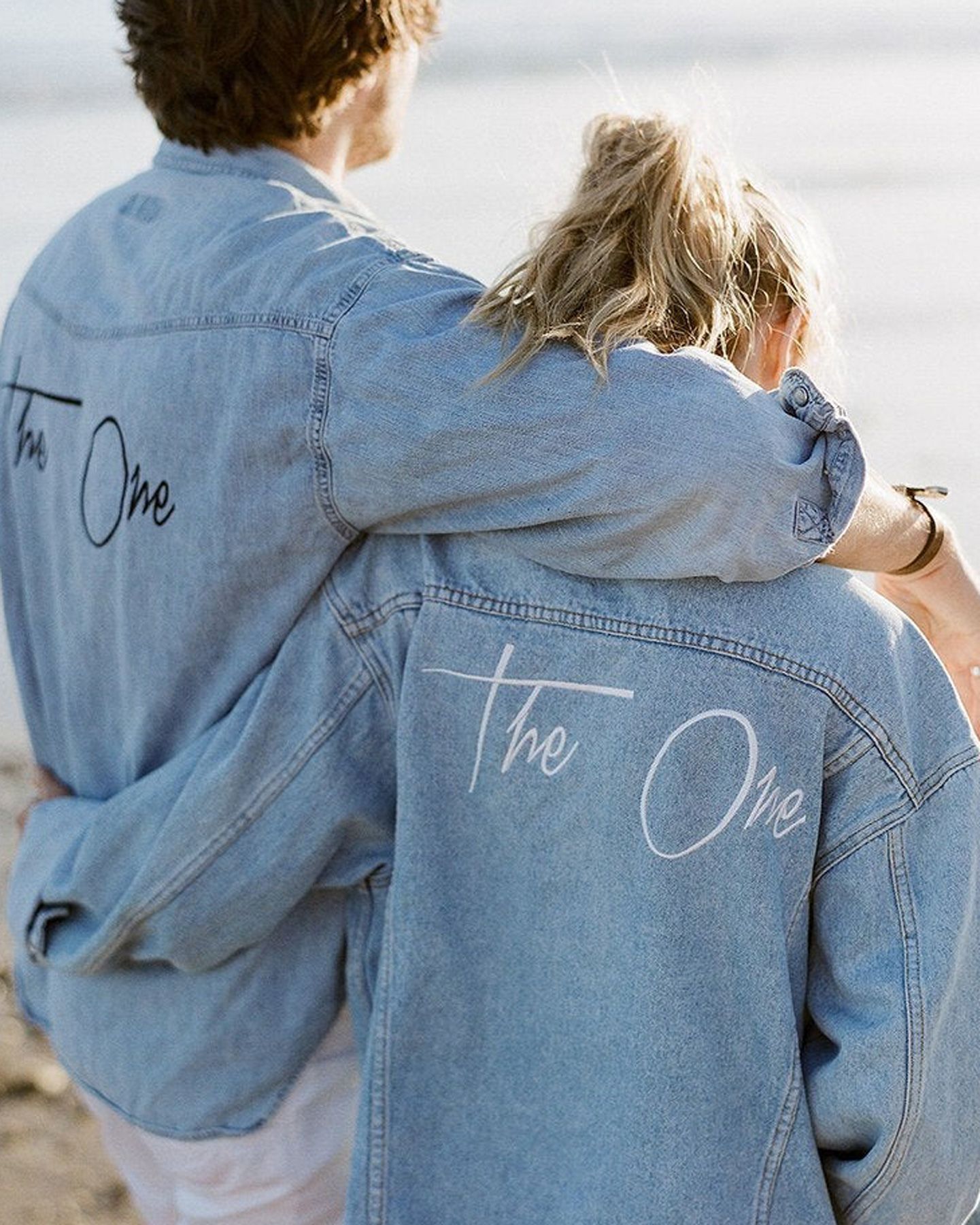Свадебные тенденции Etsy 2020: индивидуальные куртки для пар